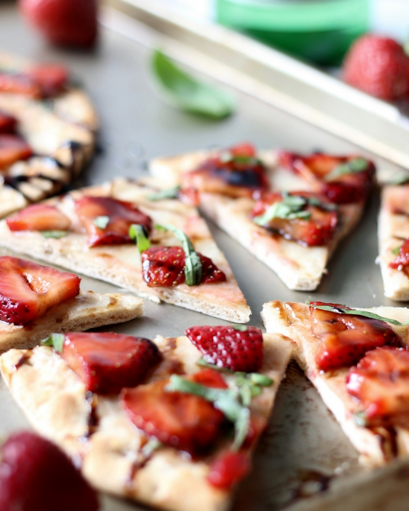 Strawberry Balsamic Flatbread Easy Summer Appetizer