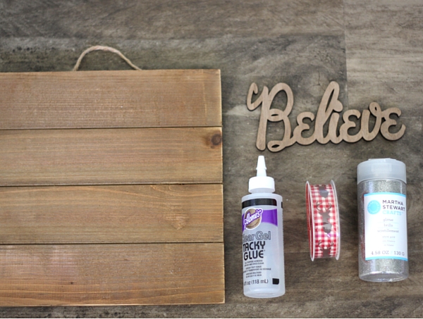 DIY Glitter Wood Sign