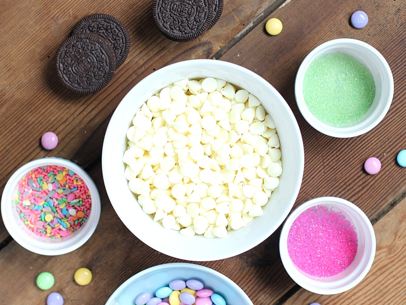 ingredients for Easter Oreo Chocolate Bark