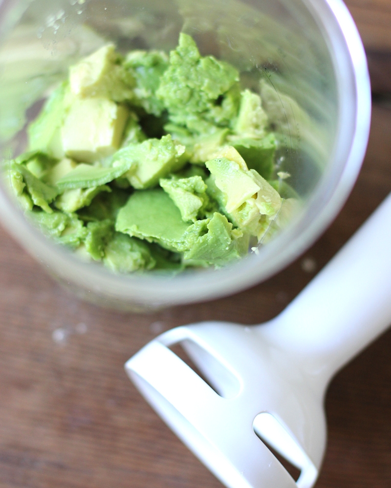 Healthy Avocado Cilantro Lime Dressing is a flavorful way to dress your salad or rice bowl. It's gluten free, paleo friendly and heart healthy!