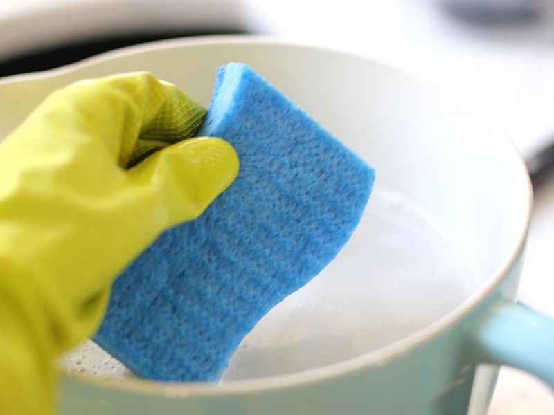 how-to-clean-your-refrigerator-in-15-minutes-cleaning-your-fridge