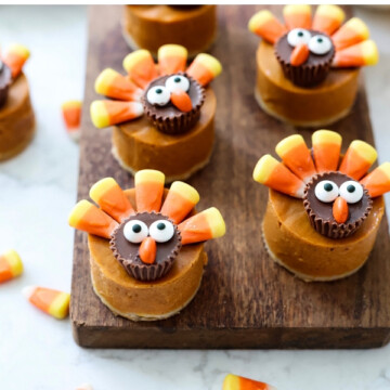 Pumpkin Pie Turkeys for Thanksgiving.