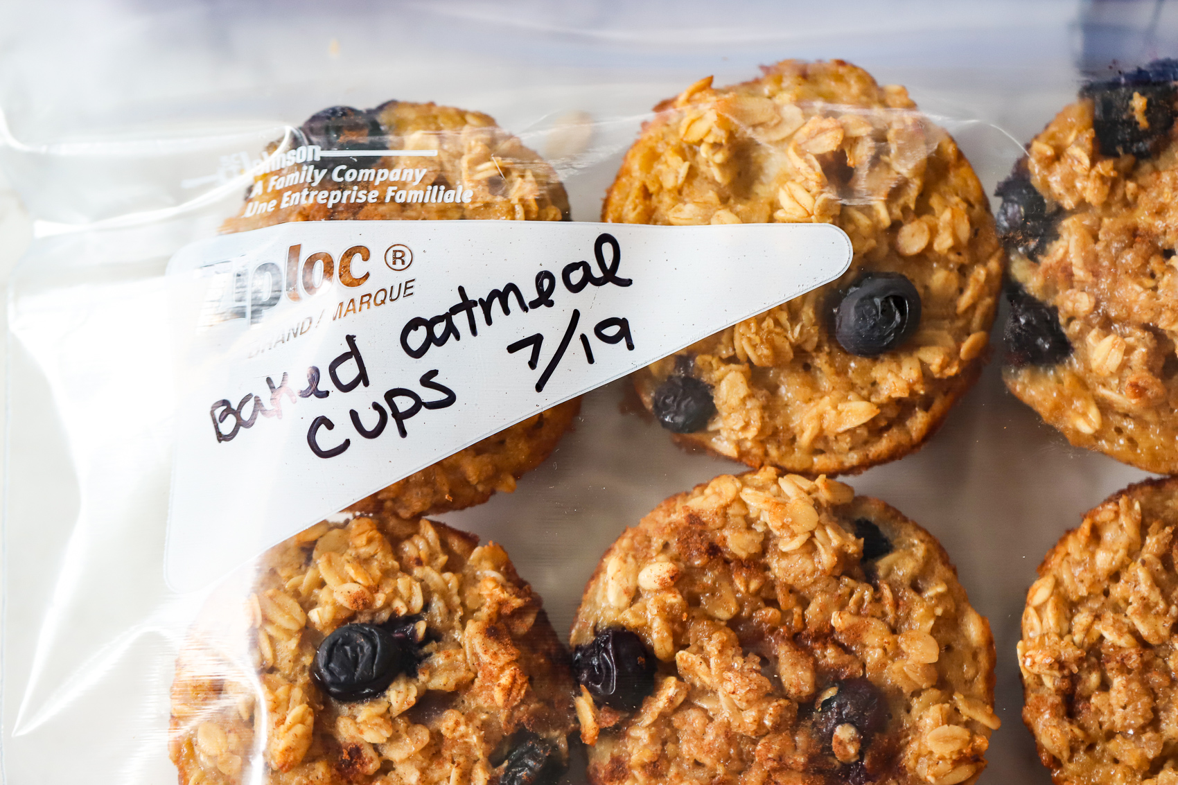 oatmeal cups in freezer bag