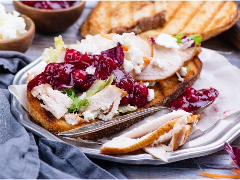 Turkey Sandwich with cranberry sauce