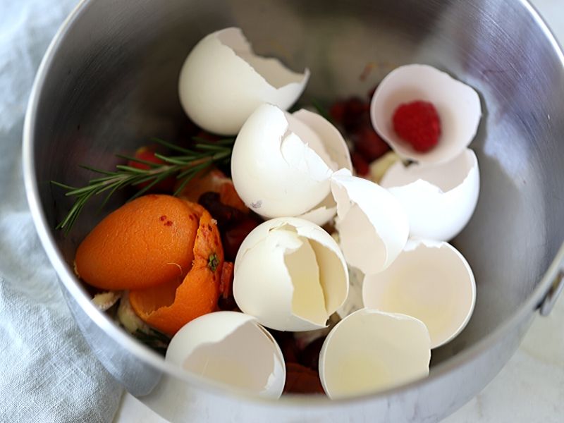 Bowl with food waste