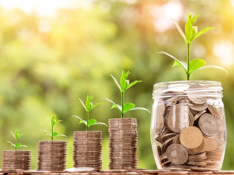 Managing your household budget can be challenging. Check out these 25 Simple Ways To Save Money Every Month. Some are easier than you think!