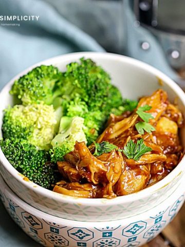 Once you take a bite of this flavorful Crock Pot Honey Garlic Chicken, you’re going to want to put it on your meal plan week after week. The combination of salty soy sauce, sweet honey, and spicy chili paste is perfect and makes a thick, delicious sauce to coat your chicken!