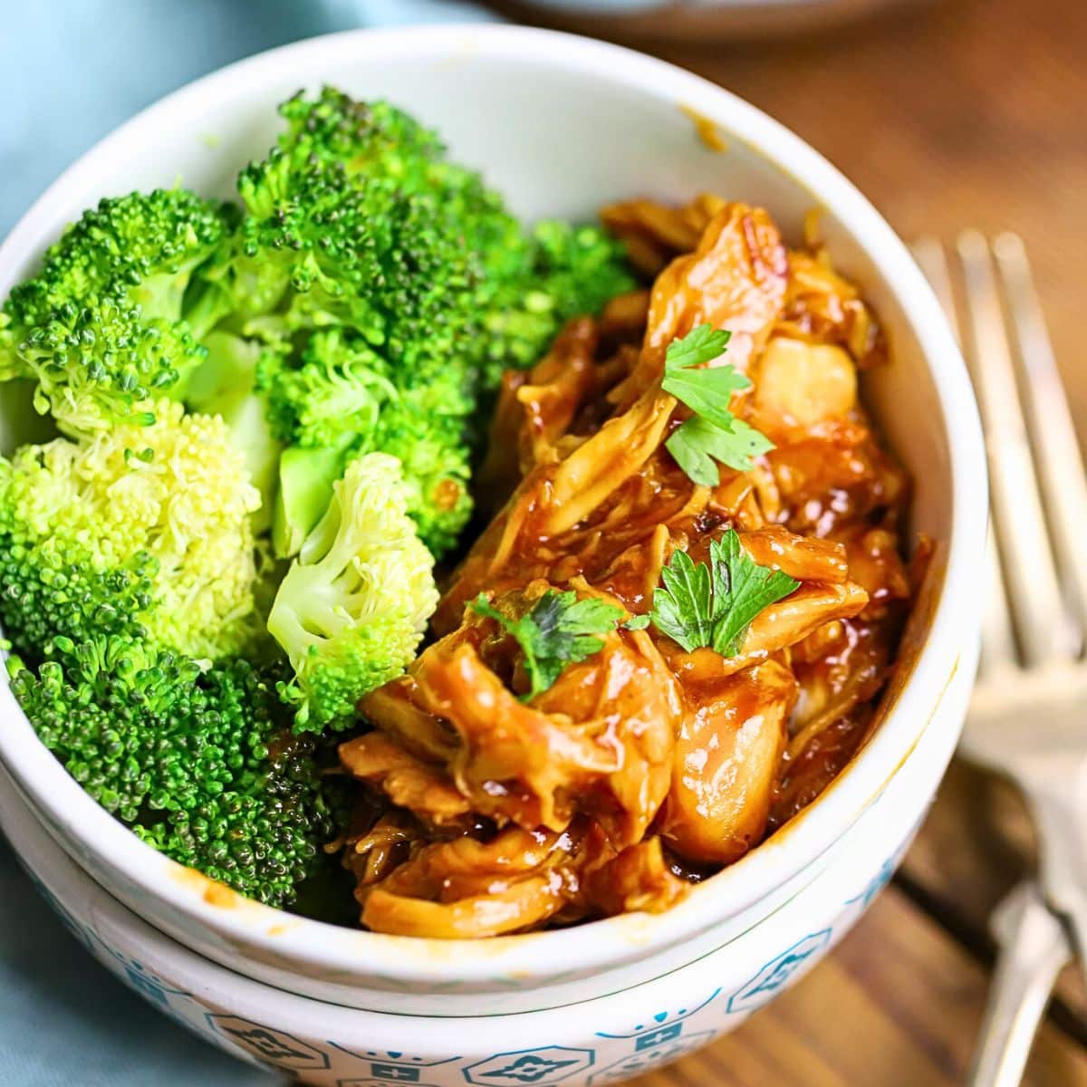 Easy Crock Pot Honey Garlic Chicken - Suburban Simplicity