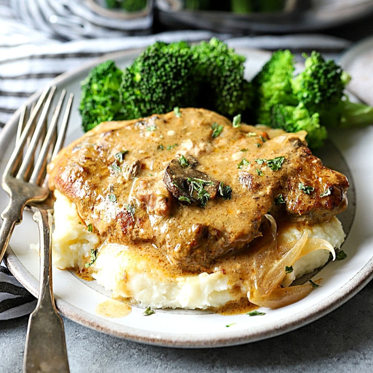 Easy Crock Pot Pork Chops That Are Tender and Juicy Suburban Simplicity