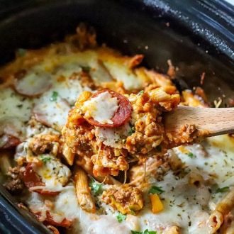 Pizza casserole made in the crockpot