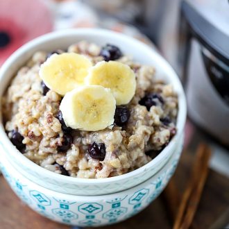 Blueberry Oatmeal in a bowl with bananas