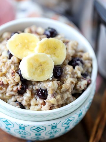 Blueberry Oatmeal in a bowl with bananas