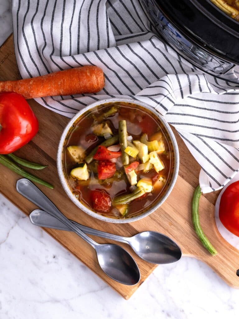Healthy Crock Pot Vegetable Soup - Suburban Simplicity