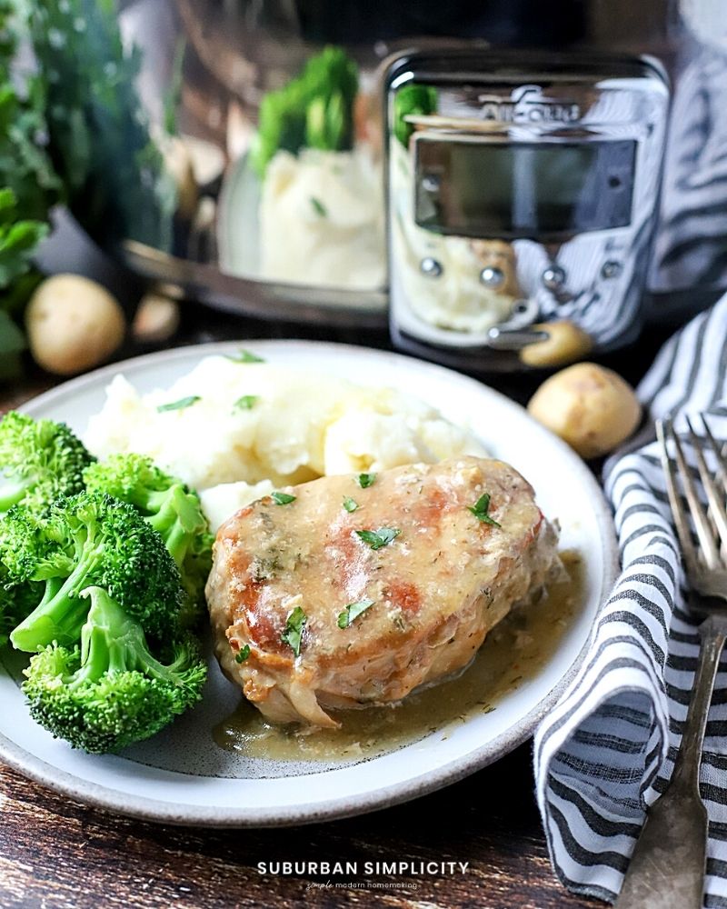 Crock Pot Pork Chops (with gravy) - Spend With Pennies