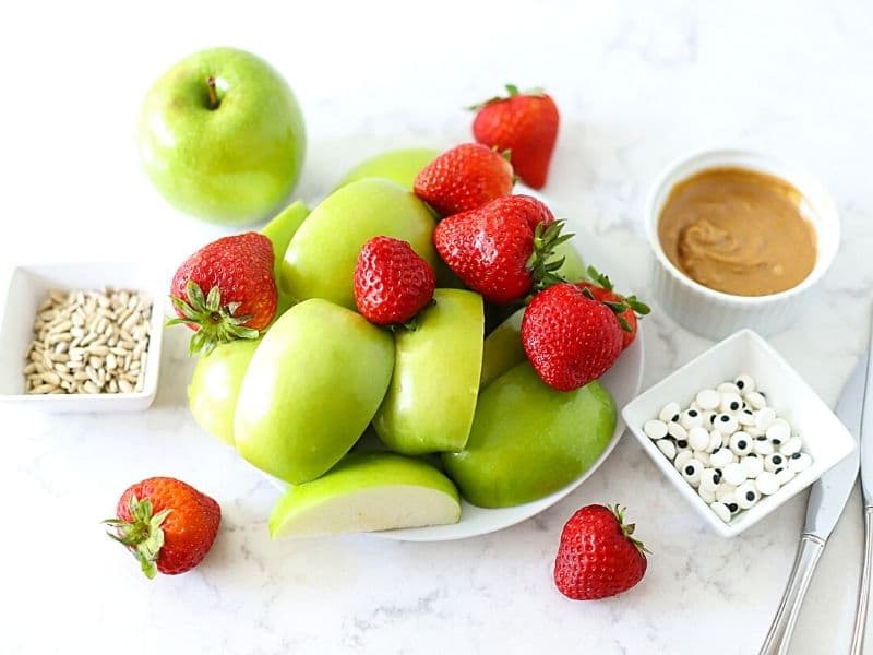 Apple Teeth Fun Snack for the Kids - FSPDT