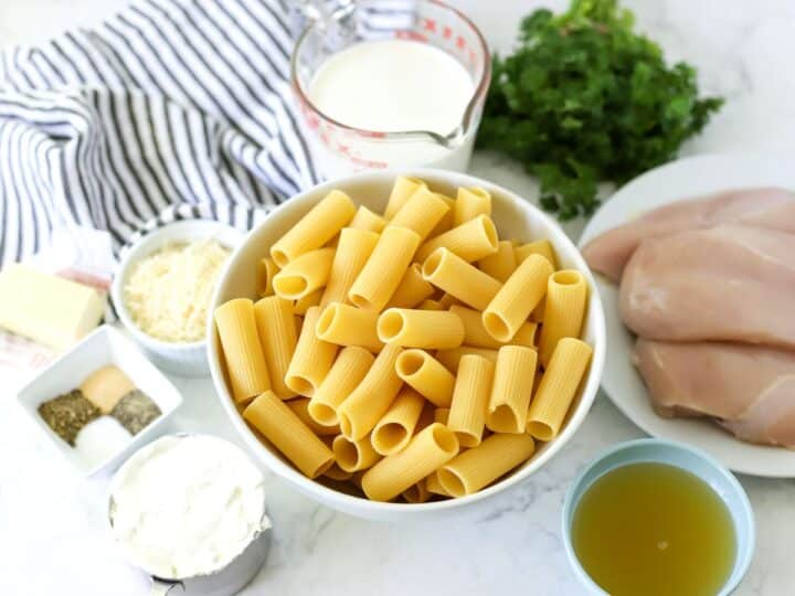 Crock Pot Chicken Alfredo Recipe - Suburban Simplicity