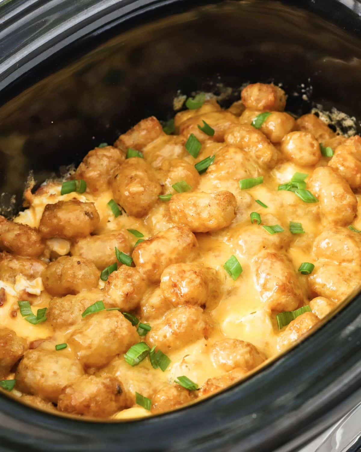 Easy Crock Pot Chicken Bacon Ranch Tater Tot Casserole - Suburban