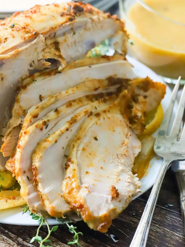 Slow Cooker Turkey Breast (juicy)