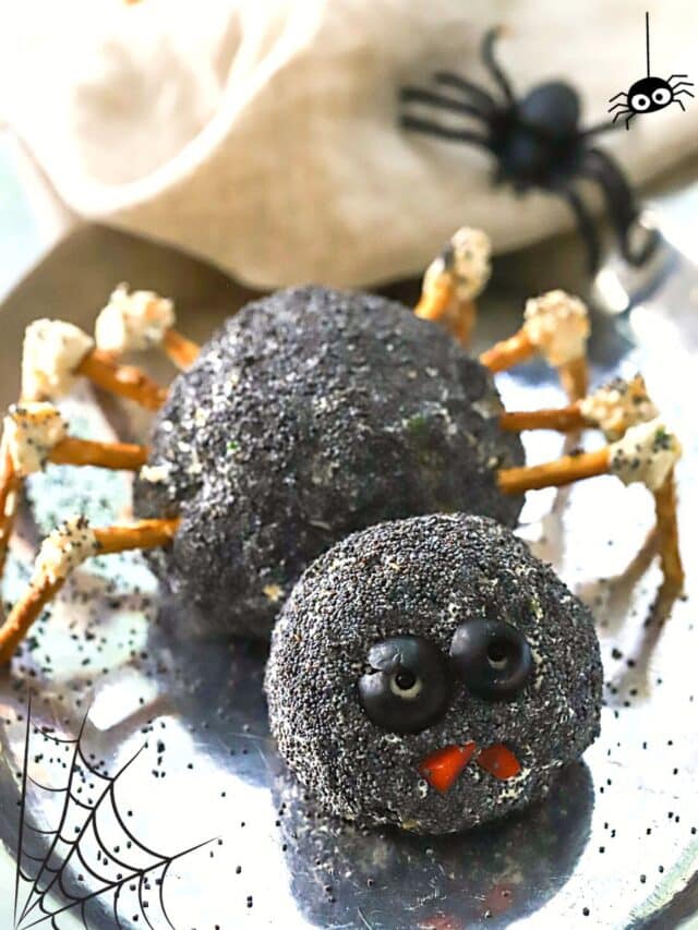Halloween Spider Cheese Ball