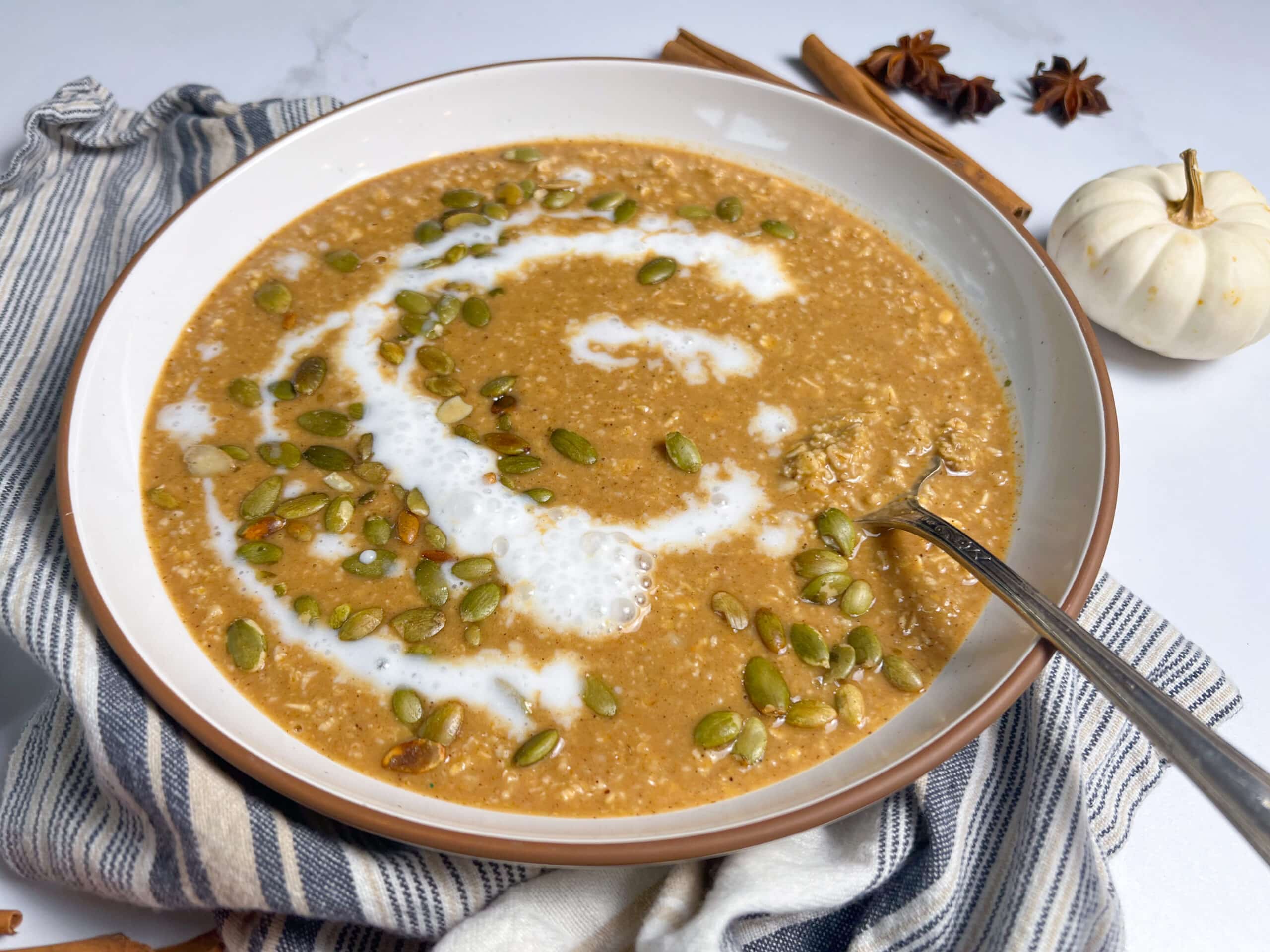 Pumpkin spice Crock pot oatmeal in a bowl