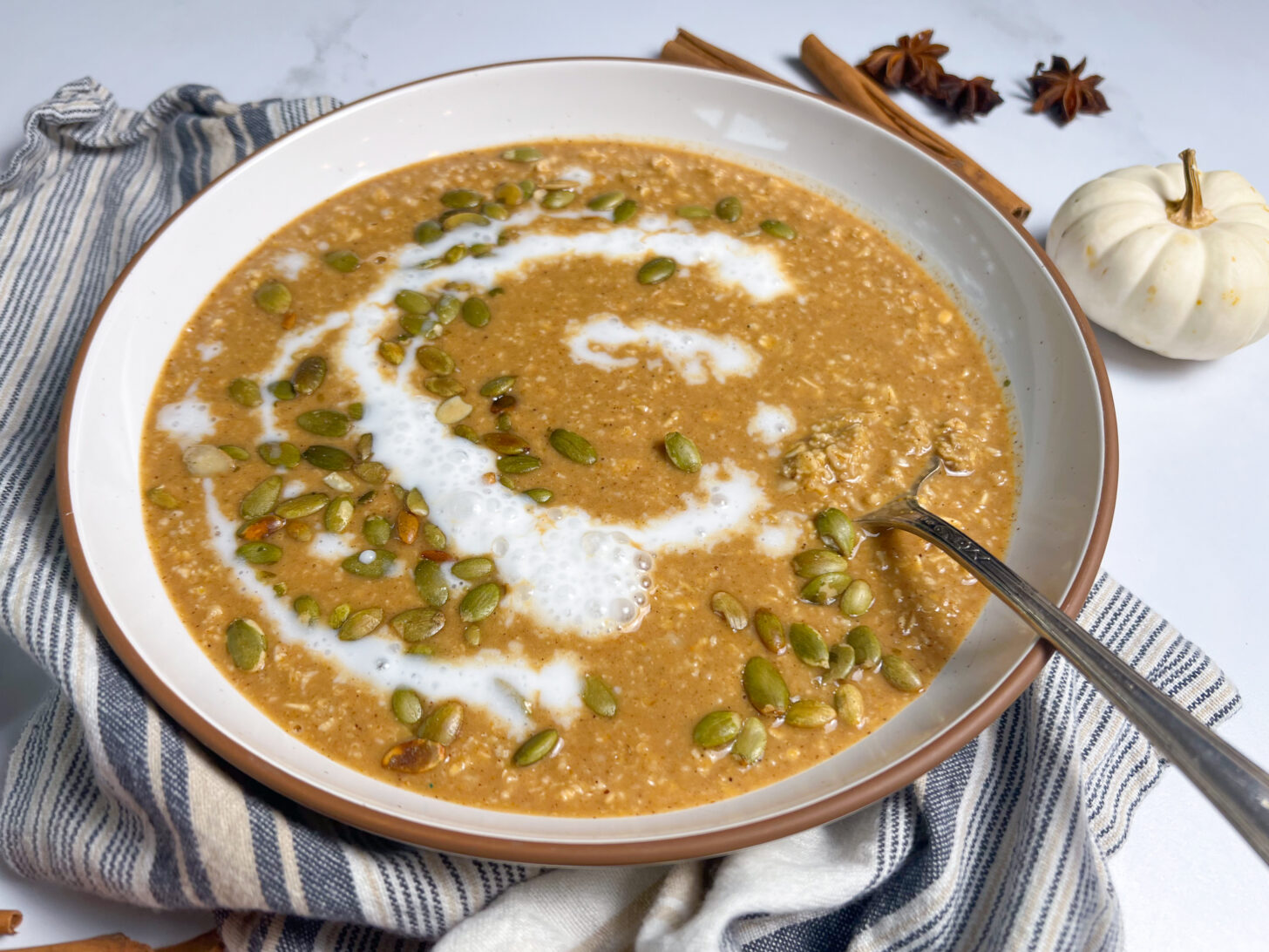 Pumpkin spice Crock pot oatmeal in a bowl