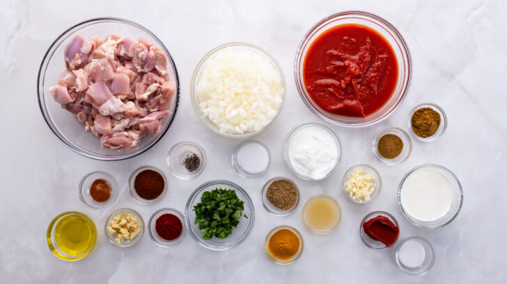 Ingredients for this slow cooker chicken tikka masala recipe