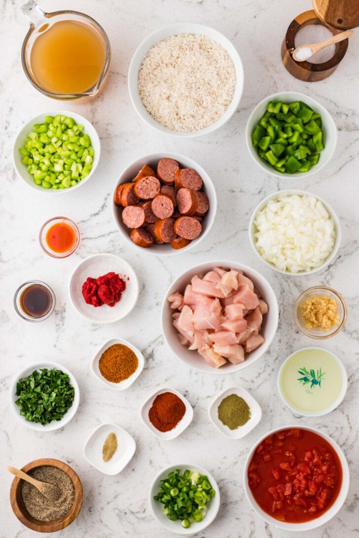 Ingredients for sausage and chicken jambalaya
