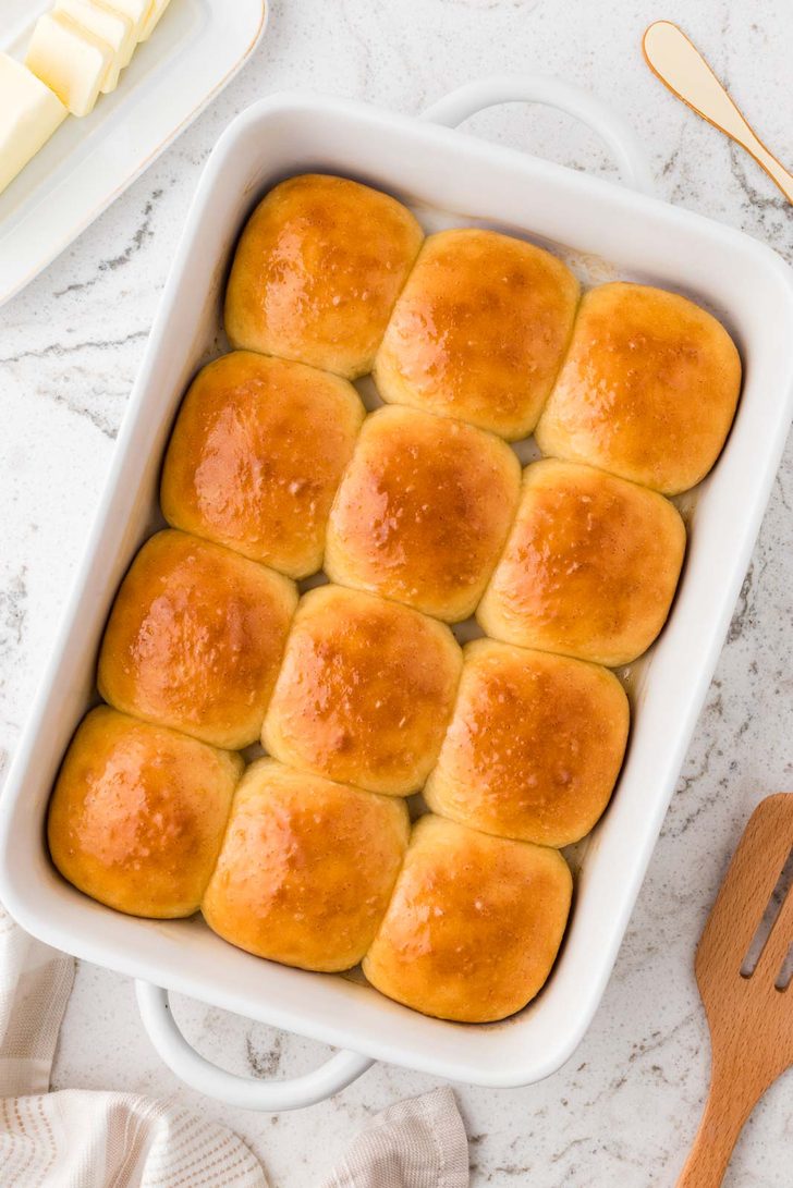 Baked easy yeast rolls